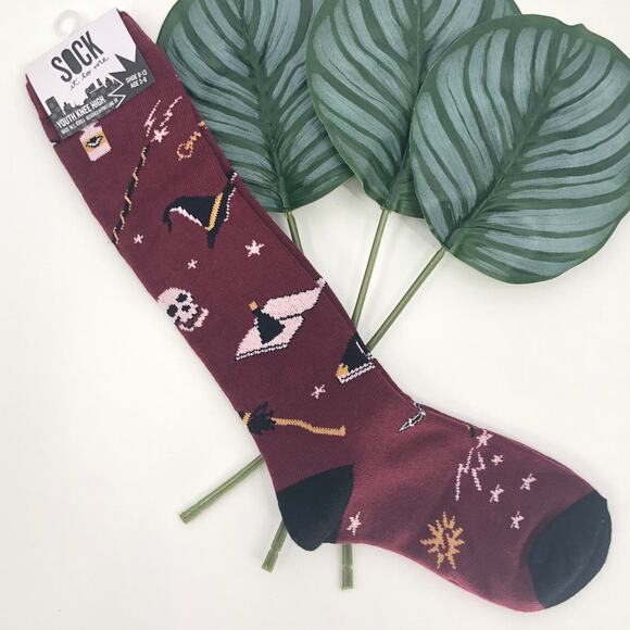 Sock It To Me Maroon Red Black Magic Hat Moon Spell Halloween Kids Knee Socks - Picture 9 of 9